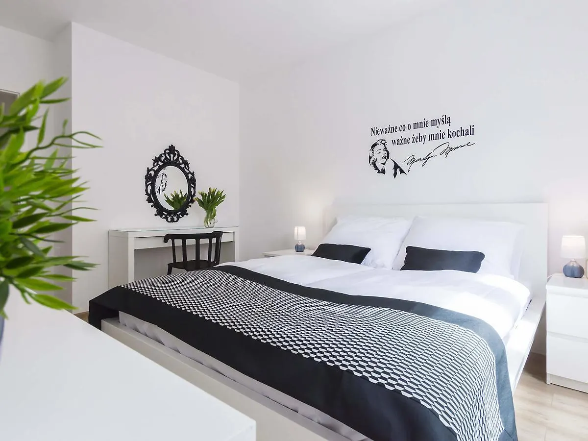 Vacationclub - Solna Apartment C103 Kołobrzeg Polen